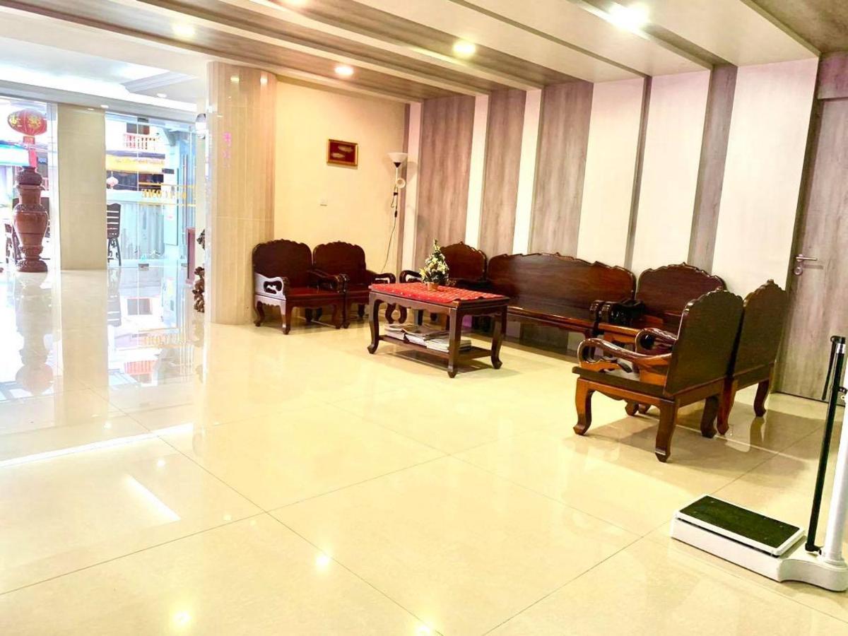 פנום פן Centrana Hotel מראה חיצוני תמונה